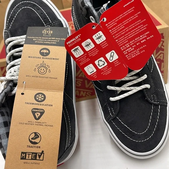 Vans WMNS Sk8-Hi Mte-1 Plaid Grey/White
VN0A5HZYGYW Boots Sneakers - Picture 12 of 16